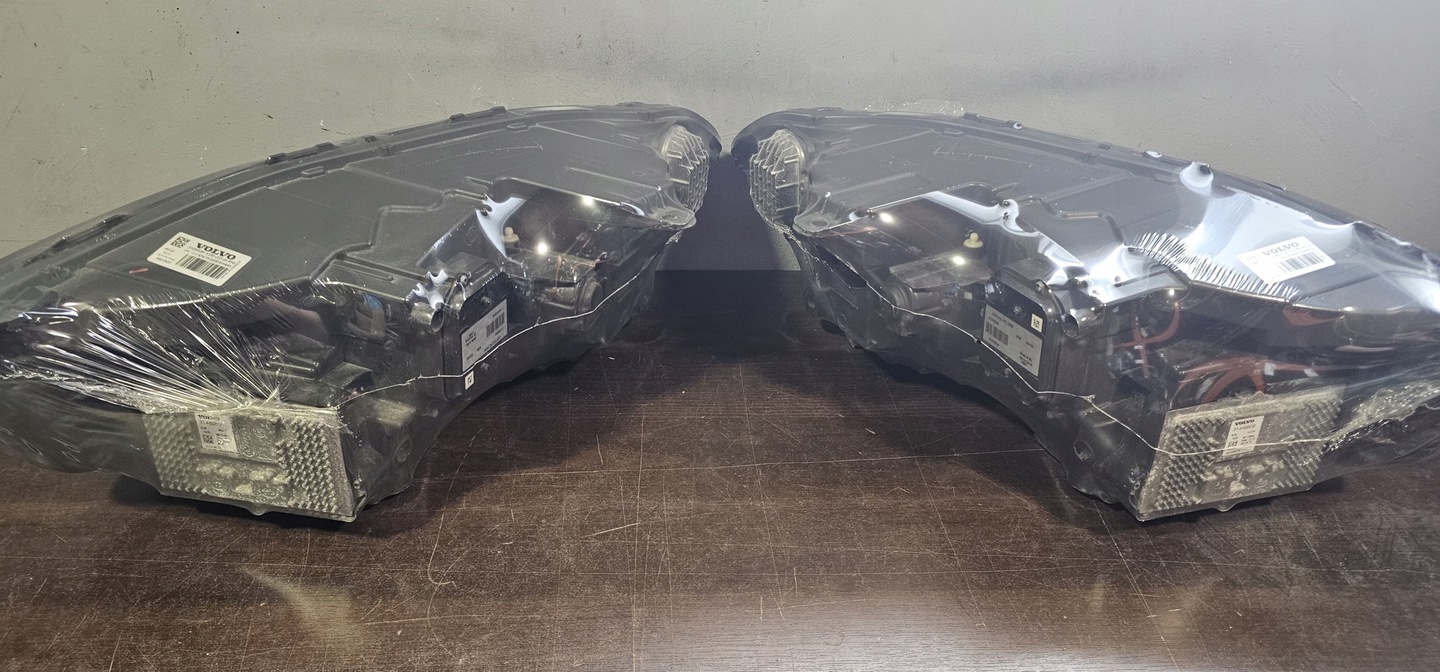 Frontscheinwerfer Volvo XC90 II 31656989 LED Links