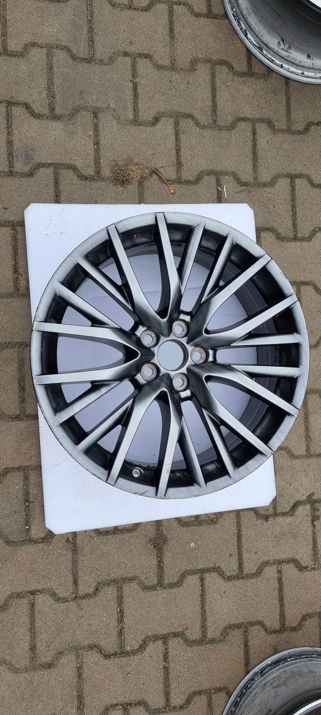1x Alu Felge Lexus RX HXU3 Aluminum rim 20 Zoll 8.0 5x114.3 30ET