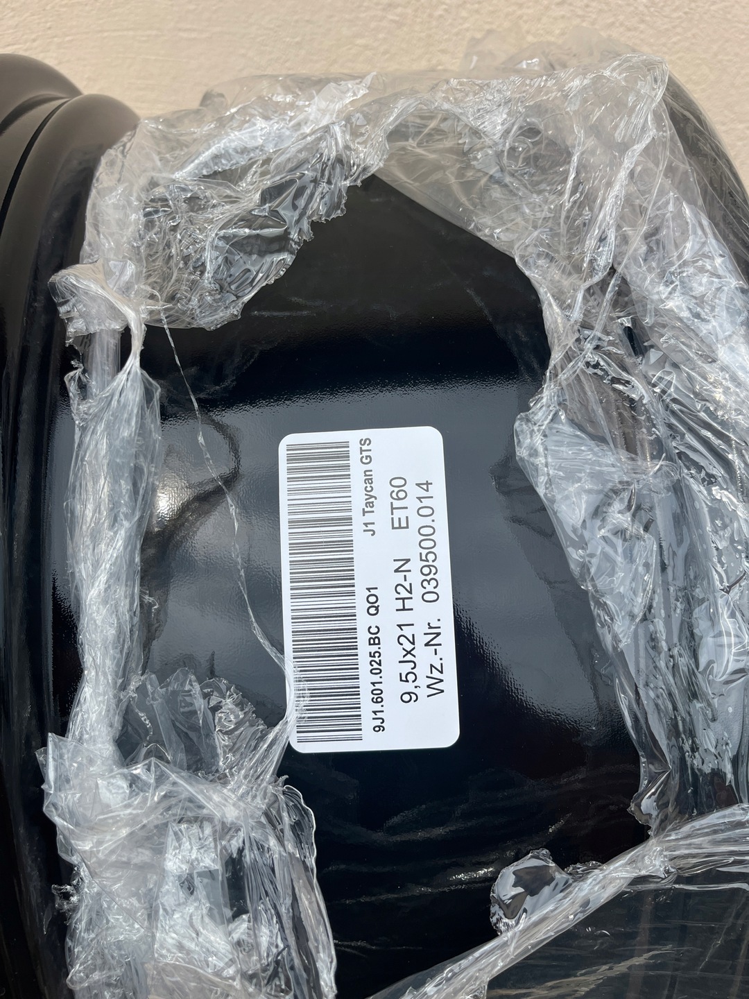 1x Alu Felge Porsche Taycan Y1A Aluminum rim 9J1601025BC 21 Zoll 9.5J 5x130 60ET