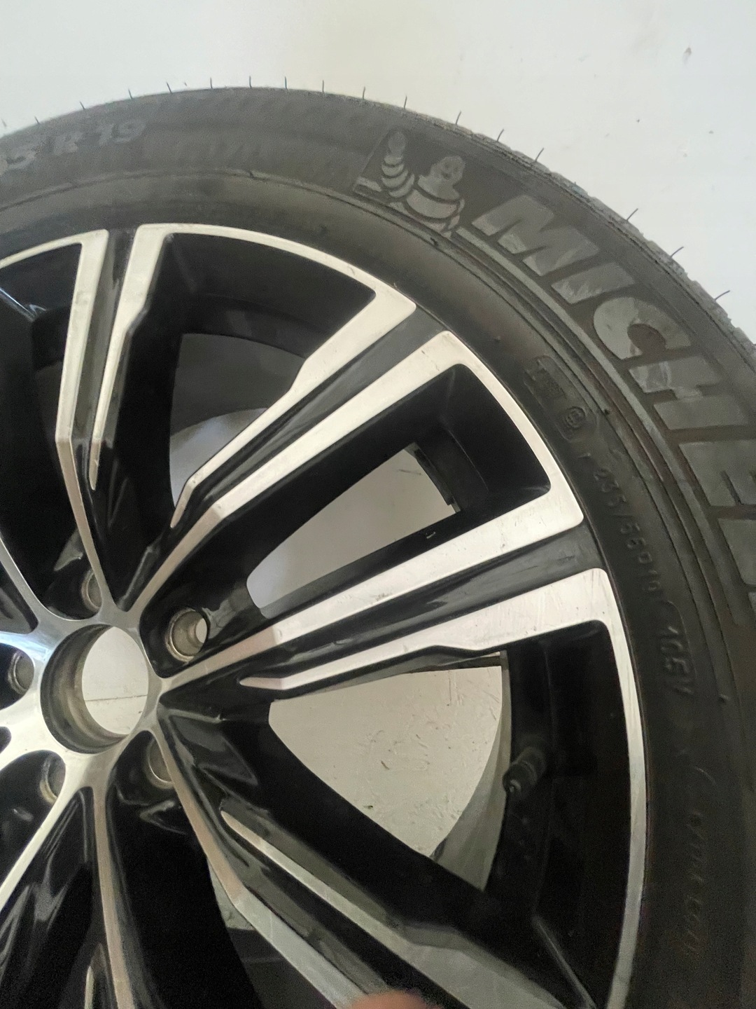 1x Alu Felge Volvo XC60 Aluminum rim 32271570 19 Zoll 7.5J 5x108 50,5ET